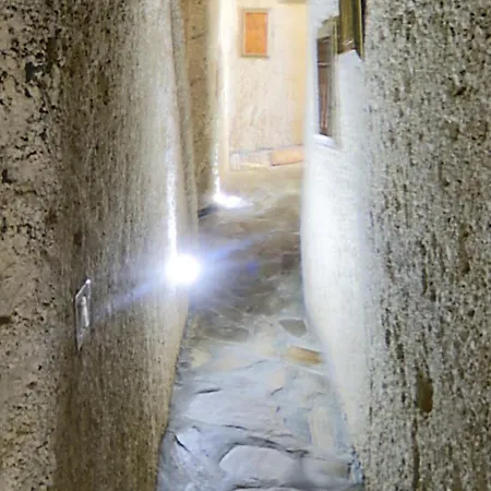 Casas Cueva Alfer بيت للعطل Fasnia