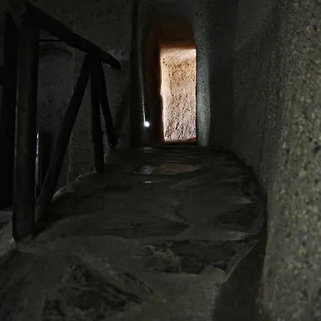 Casas Cueva Alfer * Fasnia