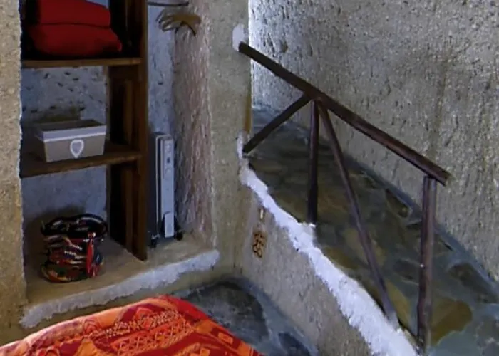 Casas Cueva Alfer Semesterbostad