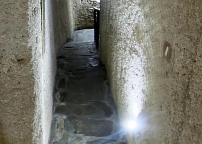 Casas Cueva Alfer