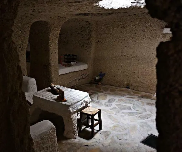 Casas Cueva Alfer בית נופש *