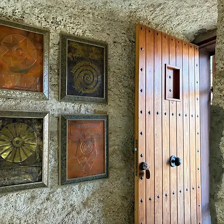 Casas Cueva Alfer *
