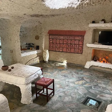 Holiday home Casas Cueva Alfer Fasnia