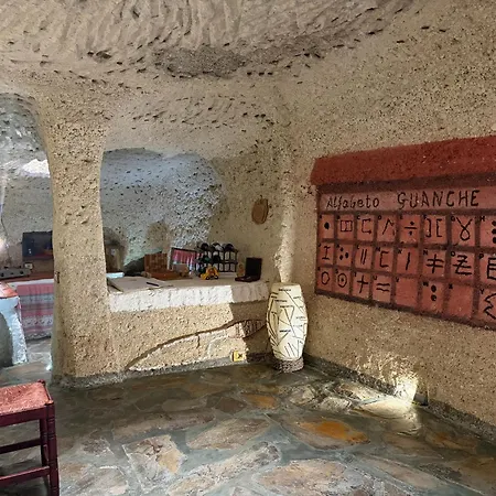 Casas Cueva Alfer Fasnia