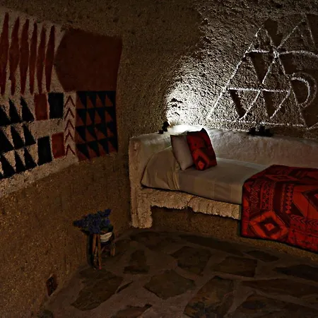 Casas Cueva Alfer *